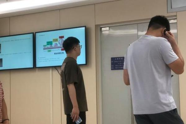 金命体质与咳嗽的关系:为何秋冬季节更需关注 金命体质与咳嗽的关系:为何秋冬季节更需关注