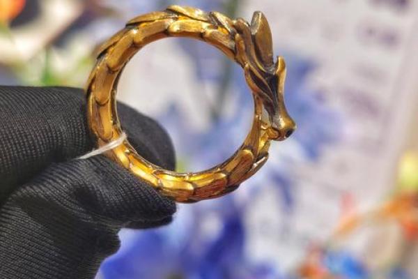 1988年出生的属龙人,命运与性格的传奇解读 1988年出生的属龙人,命运与性格的传奇解读