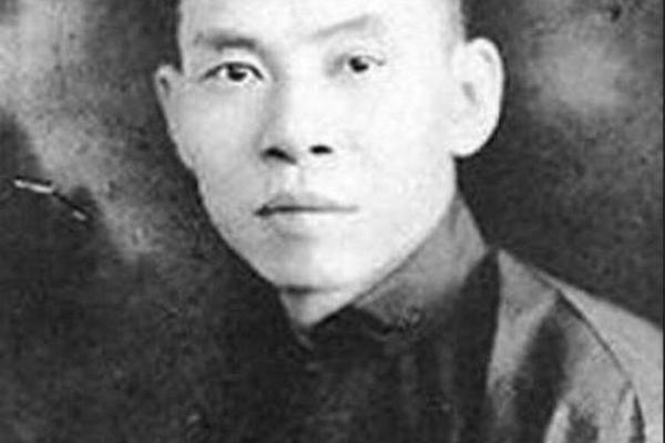 张学良为何在历史风云中保住性命的背后故事