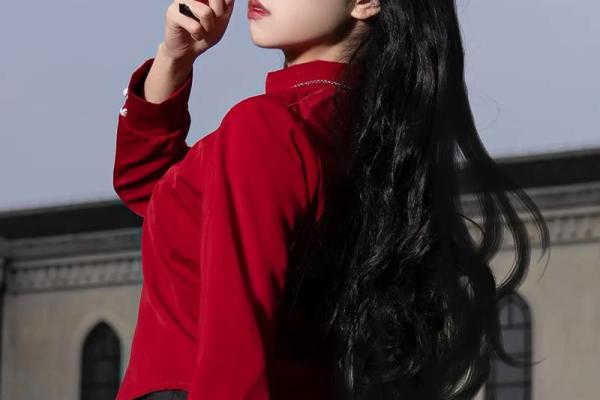 正月之夜出生的命运及其影响解析