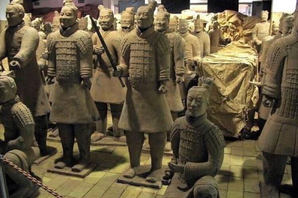 探究西晋王朝短命的奥秘:历史的背后暗藏哪些玄机? 探究西晋王朝短命的奥秘:历史的背后暗藏哪些玄机?