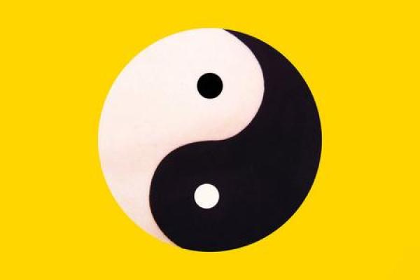 火命人的关公选择：勇气与智慧的象征