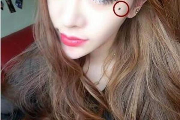 贼眉鼠眼的女性特征与命运解析:她们的运势与性格之谜 贼眉鼠眼的女性特征与命运解析:她们的运势与性格之谜