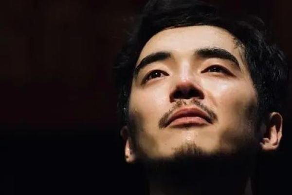 87年出生的30岁命格解析：人生起伏与命运掌控的智慧之路