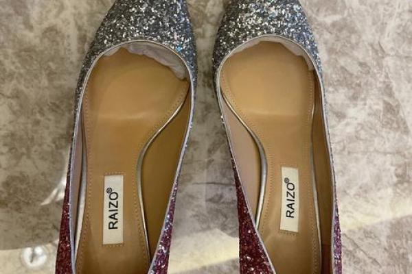 41码鞋男人的命运:从脚下看人生的每一步 41码鞋男人的命运:从脚下看人生的每一步