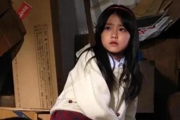 2000年出生的孩子:命运与未来的探索之旅 2000年出生的孩子:命运与未来的探索之旅