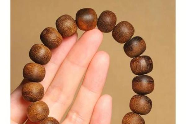 水命木命适合佩戴的手串推荐与选择指南 水命木命适合佩戴的手串推荐与选择指南