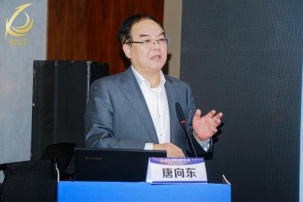 解密六两二女命格:她们的独特命运与潜力探寻 解密六两二女命格:她们的独特命运与潜力探寻