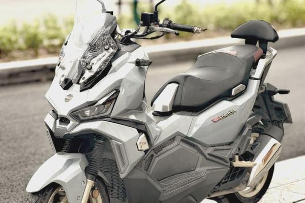 解密六两二女命格:她们的独特命运与潜力探寻 解密六两二女命格:她们的独特命运与潜力探寻