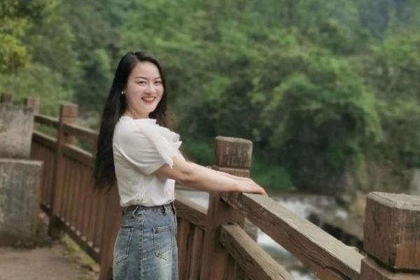 81年女命解析：命运的流转与人生的智慧