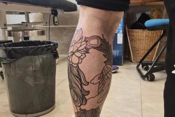 命运与纹身:用纹身改变人生的选择与思考 命运与纹身:用纹身改变人生的选择与思考