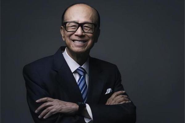 李嘉诚：为何如此惜命？探秘伟大人生背后的哲学与信念