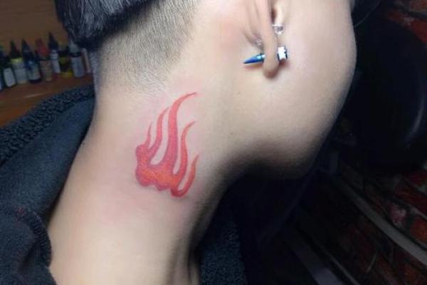 火命纹身：焕发热情与力量的艺术之旅