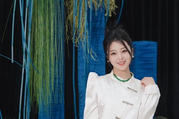 2000年出生的人到底属于哪种命理?土命、金命还是其他?揭秘你的命运之路! 2000年出生的人到底属于哪种命理?土命、金命还是其他?揭秘你的命运之路!