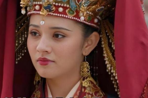 伤官临命：揭秘是非多的命运之谜