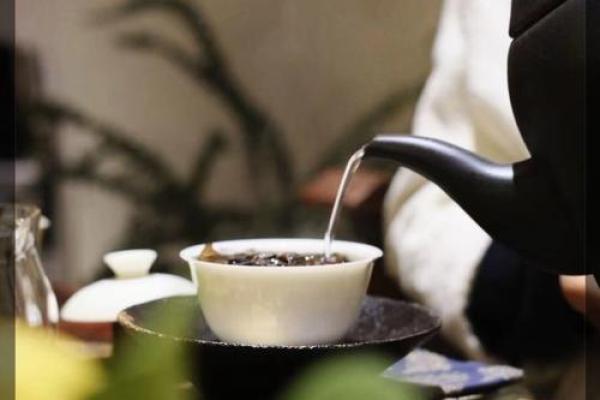 解析“命”字之意:从古至今的多重含义与启示 解析“命”字之意:从古至今的多重含义与启示