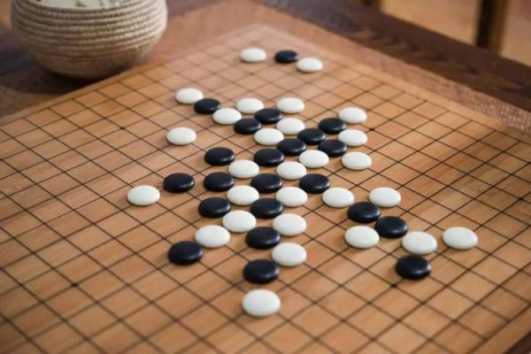 2000年后的命运:我们如何在时代的洪流中寻找自己的方向 2000年后的命运:我们如何在时代的洪流中寻找自己的方向