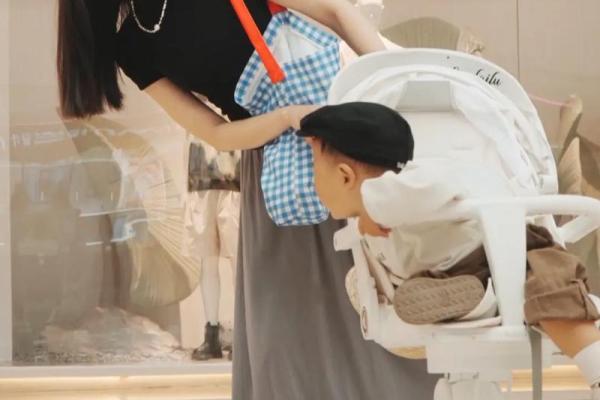 为什么女人的命是菜籽命：从生活哲学探讨女性的命运与选择
