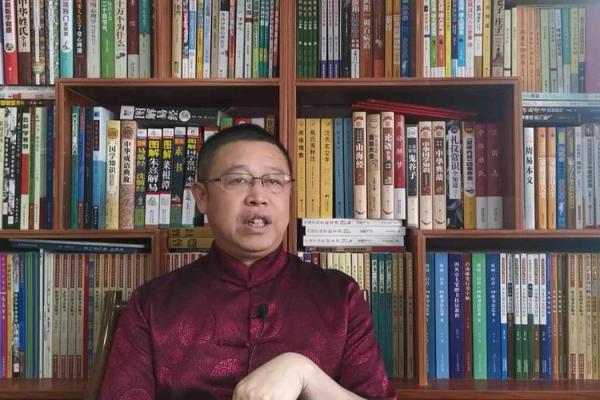 1992年出生的人：命运与性格的深刻探讨