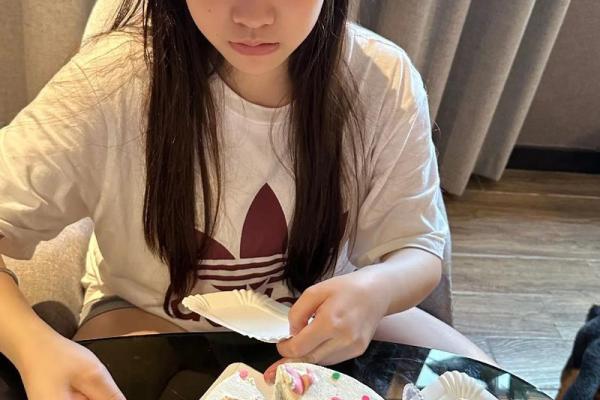 20010810:了解这个独特生日背后的命运揭示 20010810:了解这个独特生日背后的命运揭示