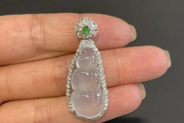 佩戴玉石的命理奥秘：如何选对玉石提升运势