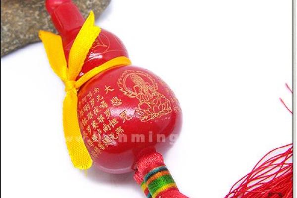 火龙命者的首饰选择：增旺运势与魅力的最佳搭配