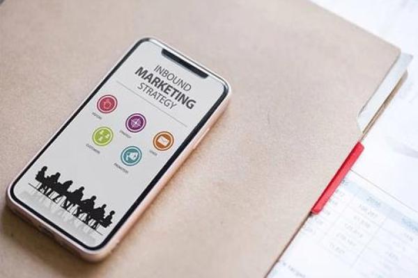 11月20日出生的命人:独特灵魂与无限潜力的探索之旅 11月20日出生的命人:独特灵魂与无限潜力的探索之旅