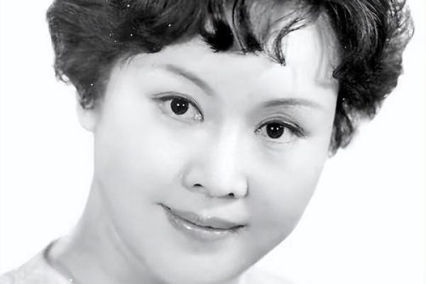 1954年出生命女的命运与人生之路探索 1954年出生命女的命运与人生之路探索