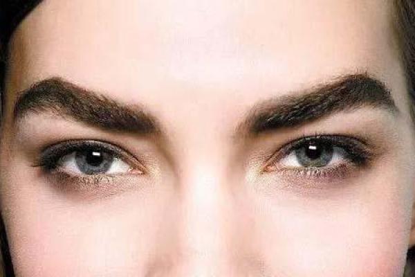 1988年正月十九出生的男士:命运与性格解析 1988年正月十九出生的男士:命运与性格解析