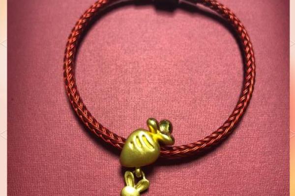 土命人士与项链：选择适合你的最佳搭配指南