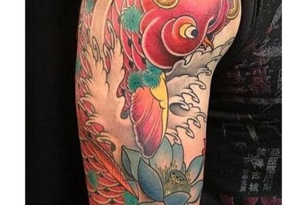 土命纹身锦鲤的象征意义与魅力探秘 土命纹身锦鲤的象征意义与魅力探秘