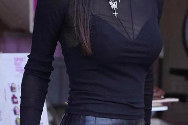 水汪汪的眼睛:她们的命运与魅力的秘密 水汪汪的眼睛:她们的命运与魅力的秘密