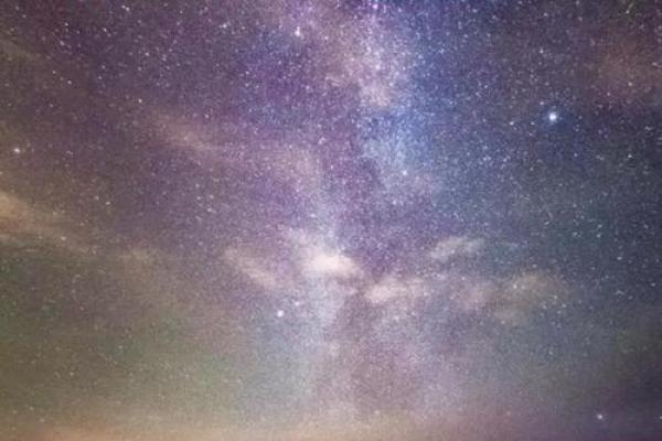 白羊男天生的命运：热情与勇气交织的人生之路