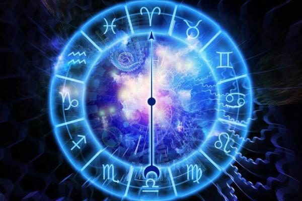 揭秘女人晚上出生的命运与人生轨迹 揭秘女人晚上出生的命运与人生轨迹