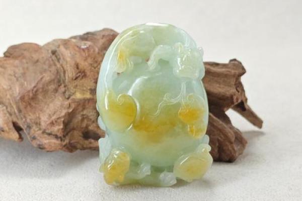 金命人士招财首饰推荐：佩戴这几种珠宝助你财源滚滚来！