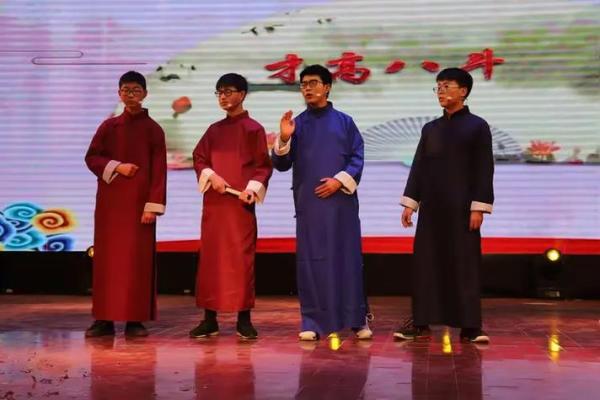 解读文龙之命与百花之命的深刻意义与启示 解读文龙之命与百花之命的深刻意义与启示