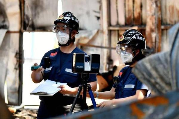 2002年木马是什么命：超越虚拟的迷雾与现实的链条