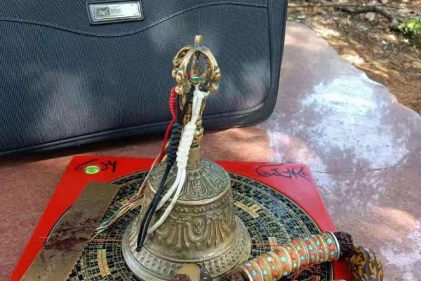 命格中的铁扫帚：掌握运势与人生转折的神秘工具