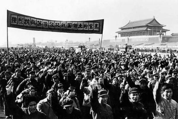 1969年,昔月之命:在变化中寻求希望与自我觉醒 1969年,昔月之命:在变化中寻求希望与自我觉醒