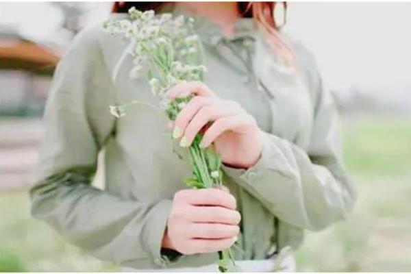 头重脚轻命格女性的独特魅力与人生轨迹