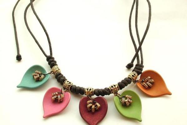 土马命佩戴哪些饰品才能提升运势? 土马命佩戴哪些饰品才能提升运势?