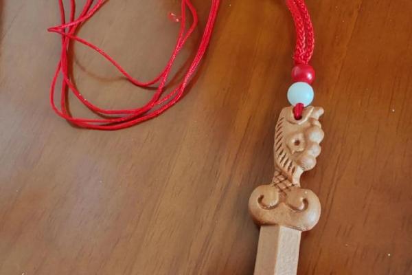 木命人士适合的辟邪饰品与佩戴建议 木命人士适合的辟邪饰品与佩戴建议