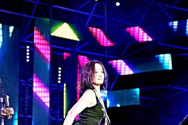 1967年出生的人命运解析：走向辉煌的星途与人生智慧