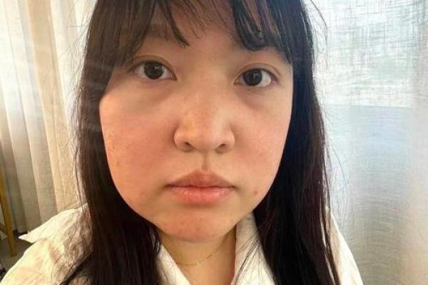 个头高的女人：生命中的优势与挑战