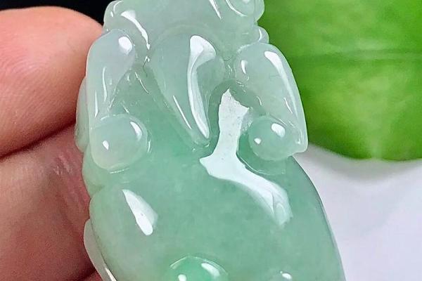 金命人适合佩戴哪些颜色的貔貅？揭开神秘面纱！