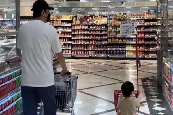 挑食男孩的命运：饮食习惯对人生的影响与反思