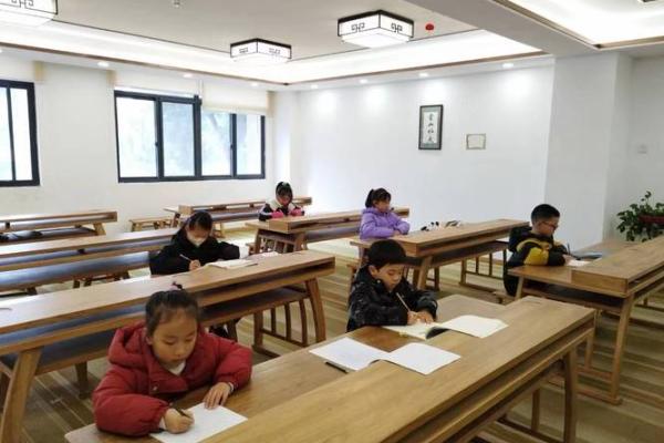 探索童子命：那些与众不同的孩子们