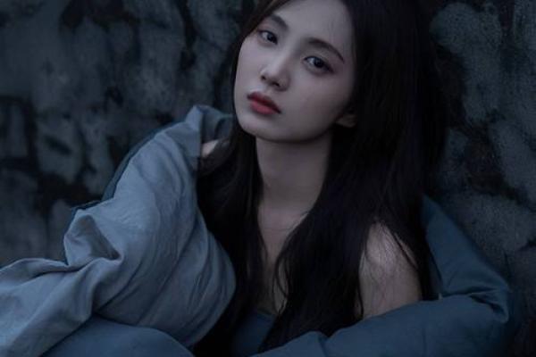 2000腊月出生的龙女命运解析：独特的天命与人生旅程