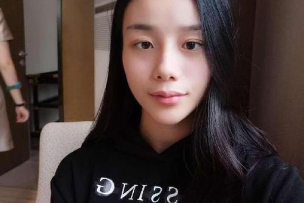 为木火命人士推荐的独特首饰，让你焕发神采！