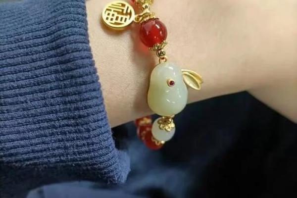 木命女性适合佩戴的饰品及其寓意解析